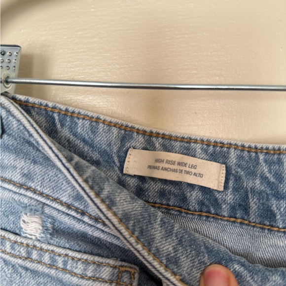 Universal Thread High Rise Wide Leg Jeans - Picture 4 of 6